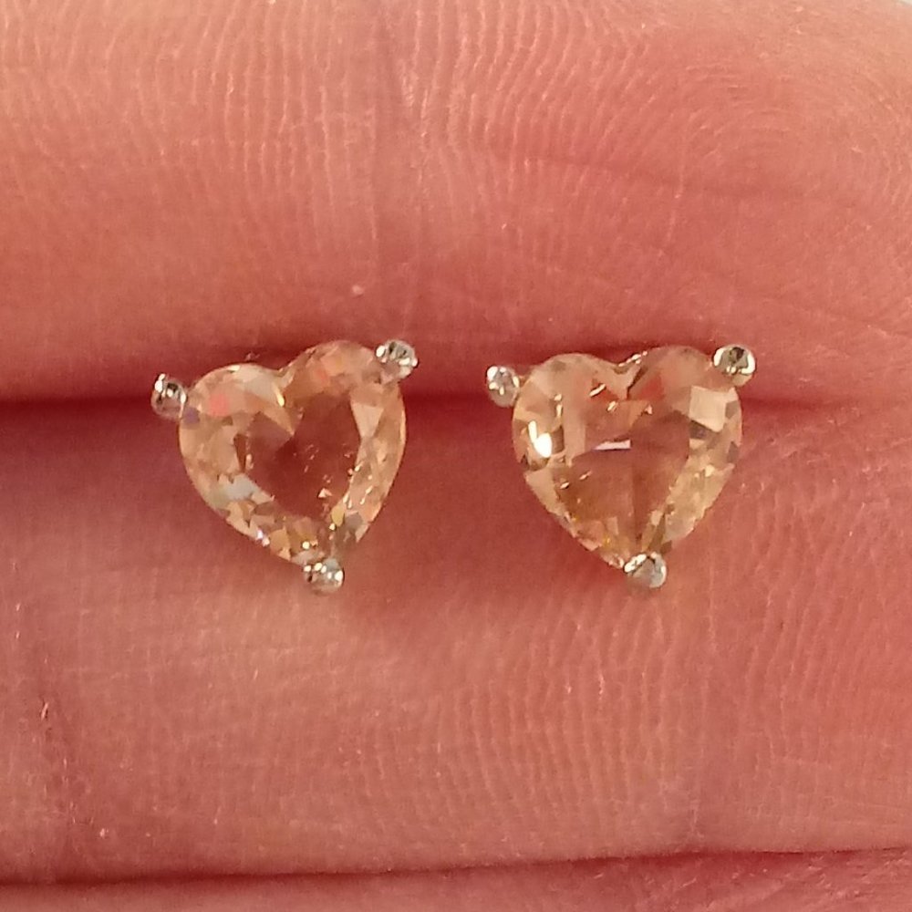 18K White Gold Plated Heart Shape Morganite Diamond Zircon Stud Earrings